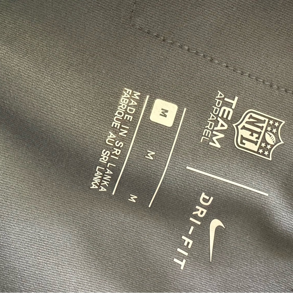 Nike Sculpt Victory NFL Atlanta Falcon Leggings - Picture 2 of 5